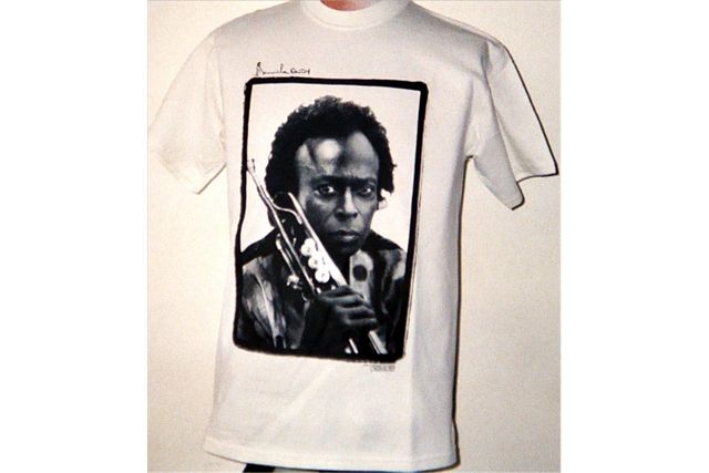 MILES DAVIS